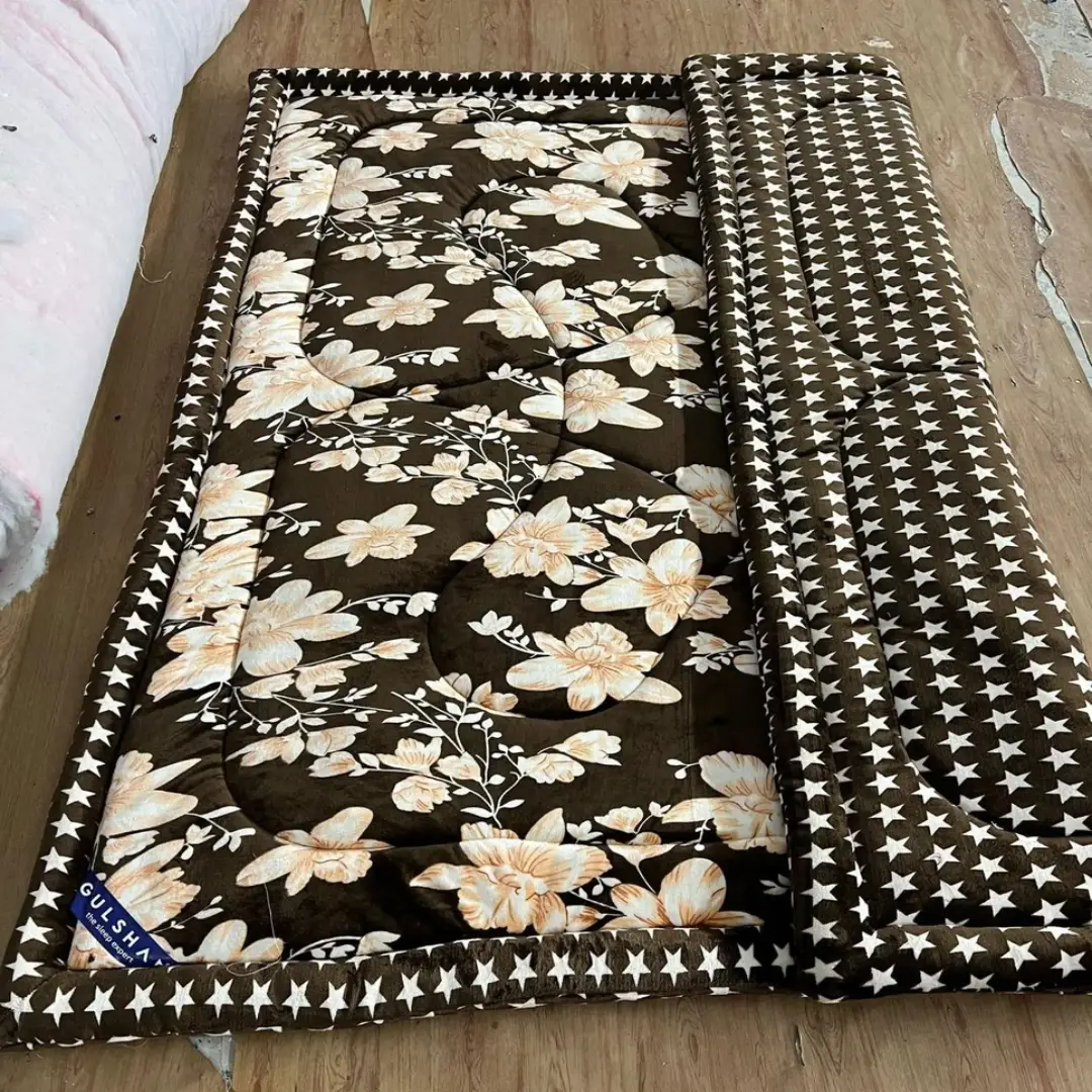 Woolen Printed Winter Quilt UAE Distributor